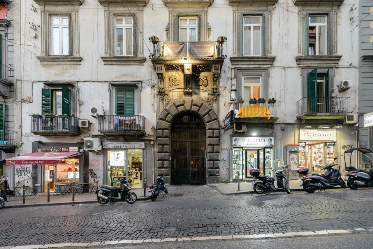 Dimorart Design Accomodations In Napoli Exterior photo