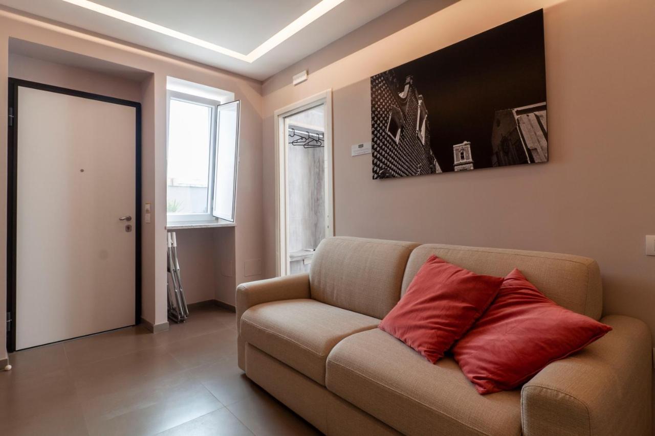 Dimorart Design Accomodations In Napoli Exterior photo